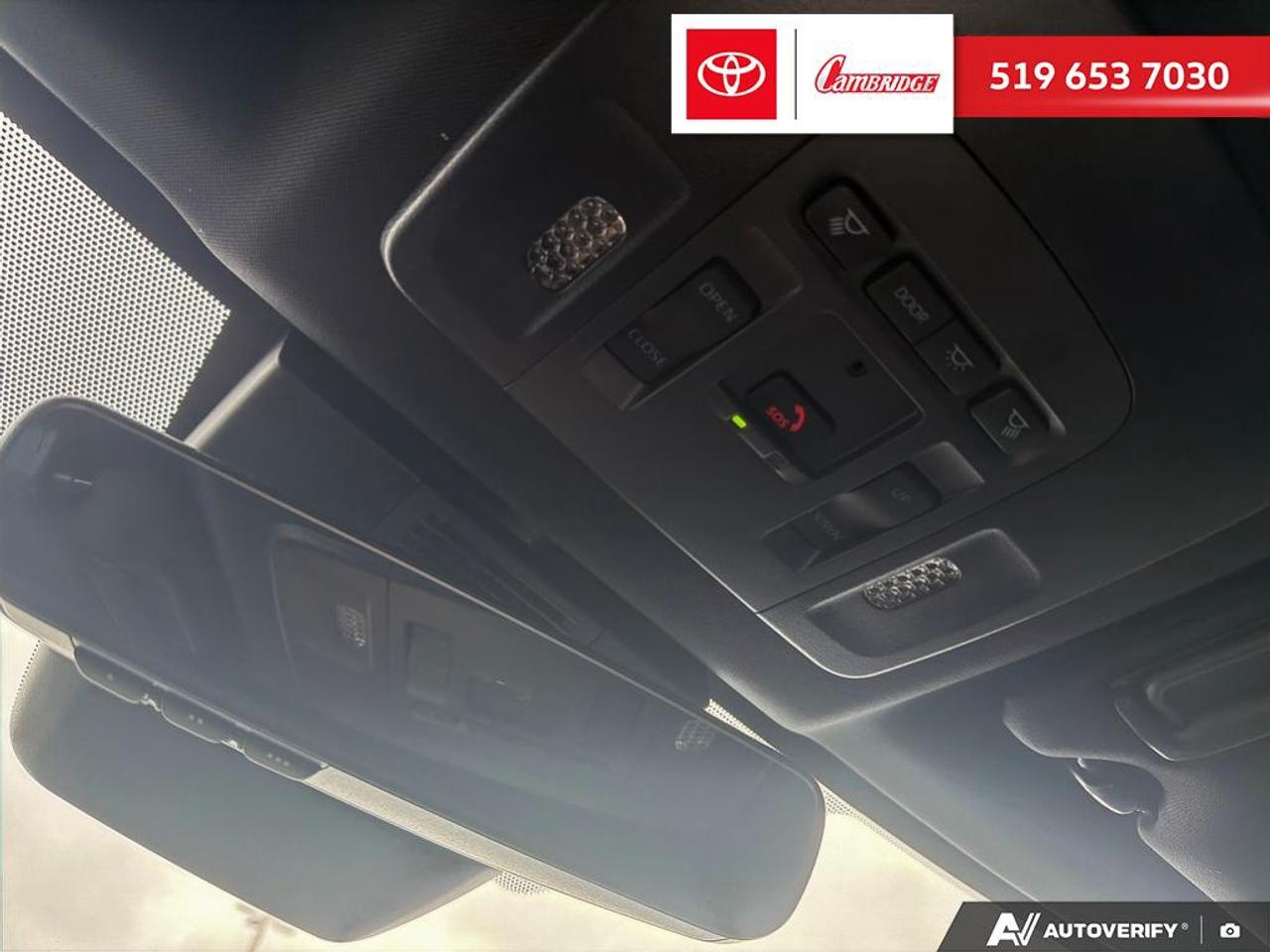 2025 Toyota Camry SE Upgrade Photo