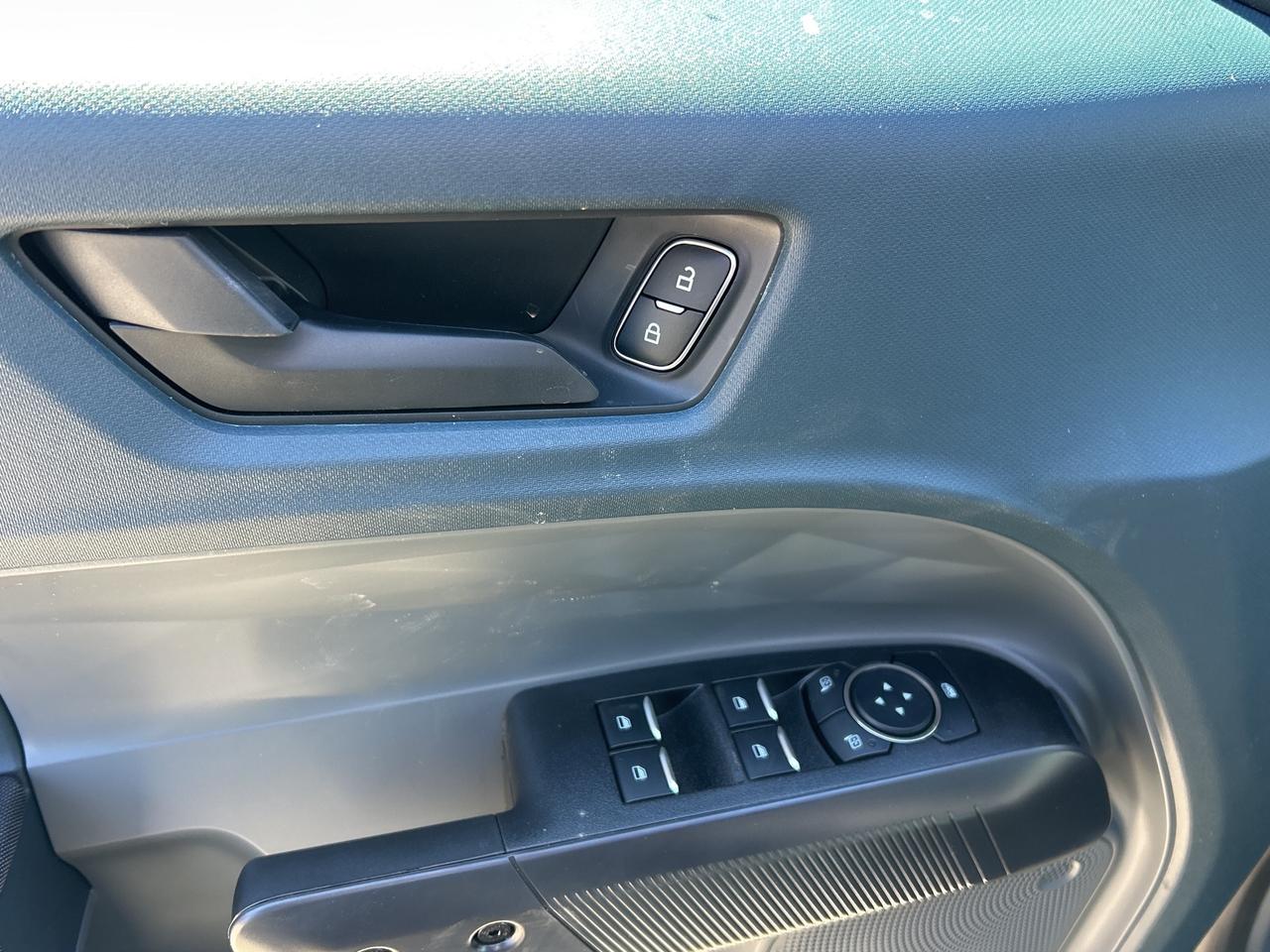 2026 Ford Maverick XL AWD SuperCrew 102A Photo