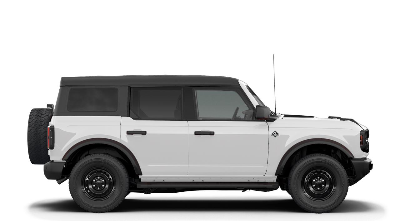 2026 Ford Bronco Outer Banks Photo4