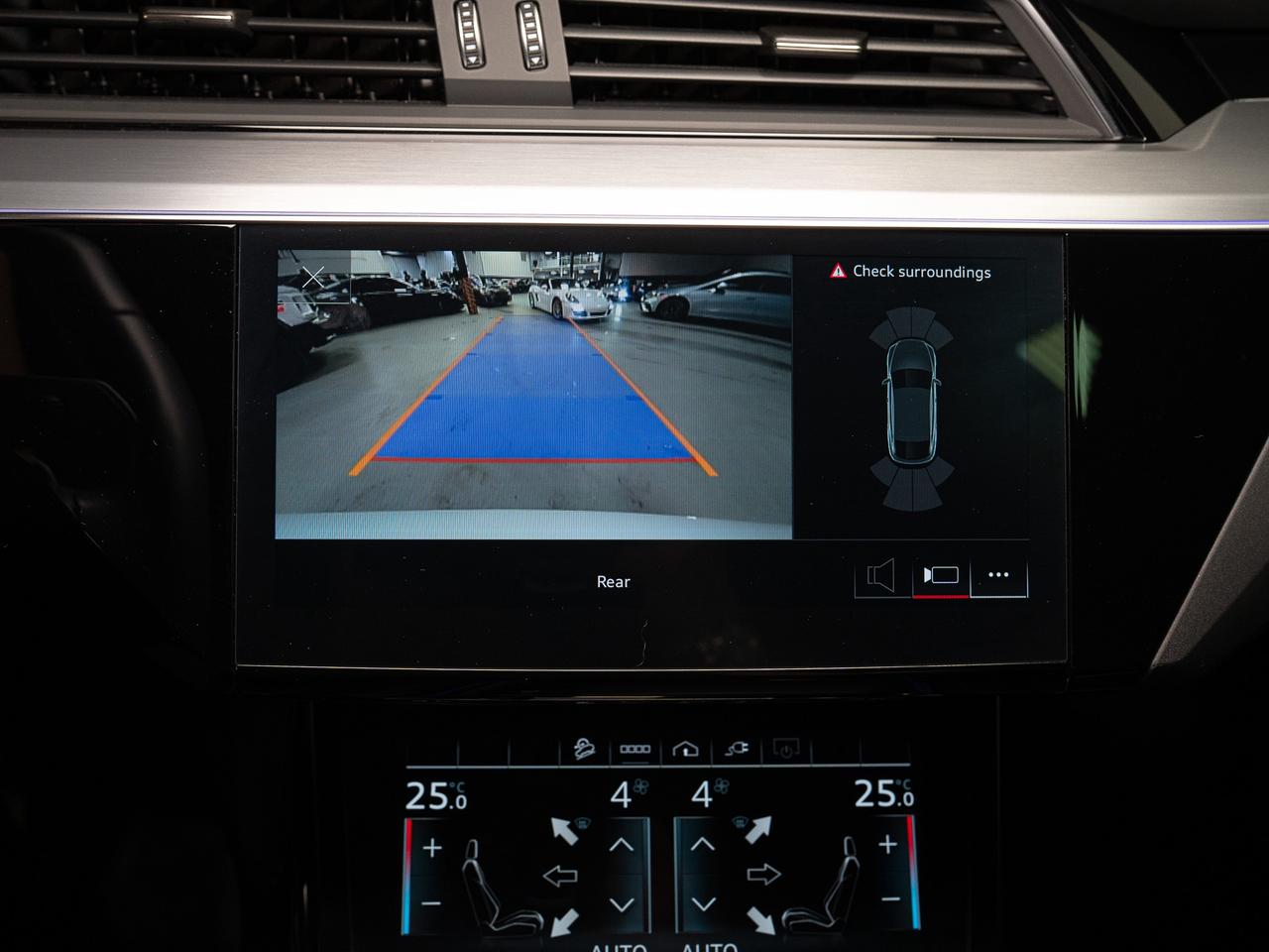 2024 Audi Q8 e-tron Sportback S-LINE | COMPETITION PKG | 21 IN Photo