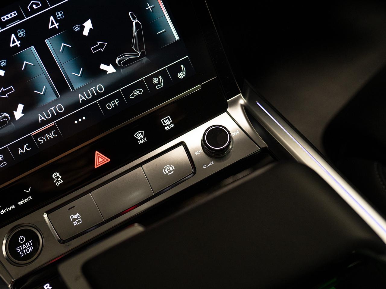 2024 Audi Q8 e-tron Sportback S-LINE | COMPETITION PKG | 21 IN Photo