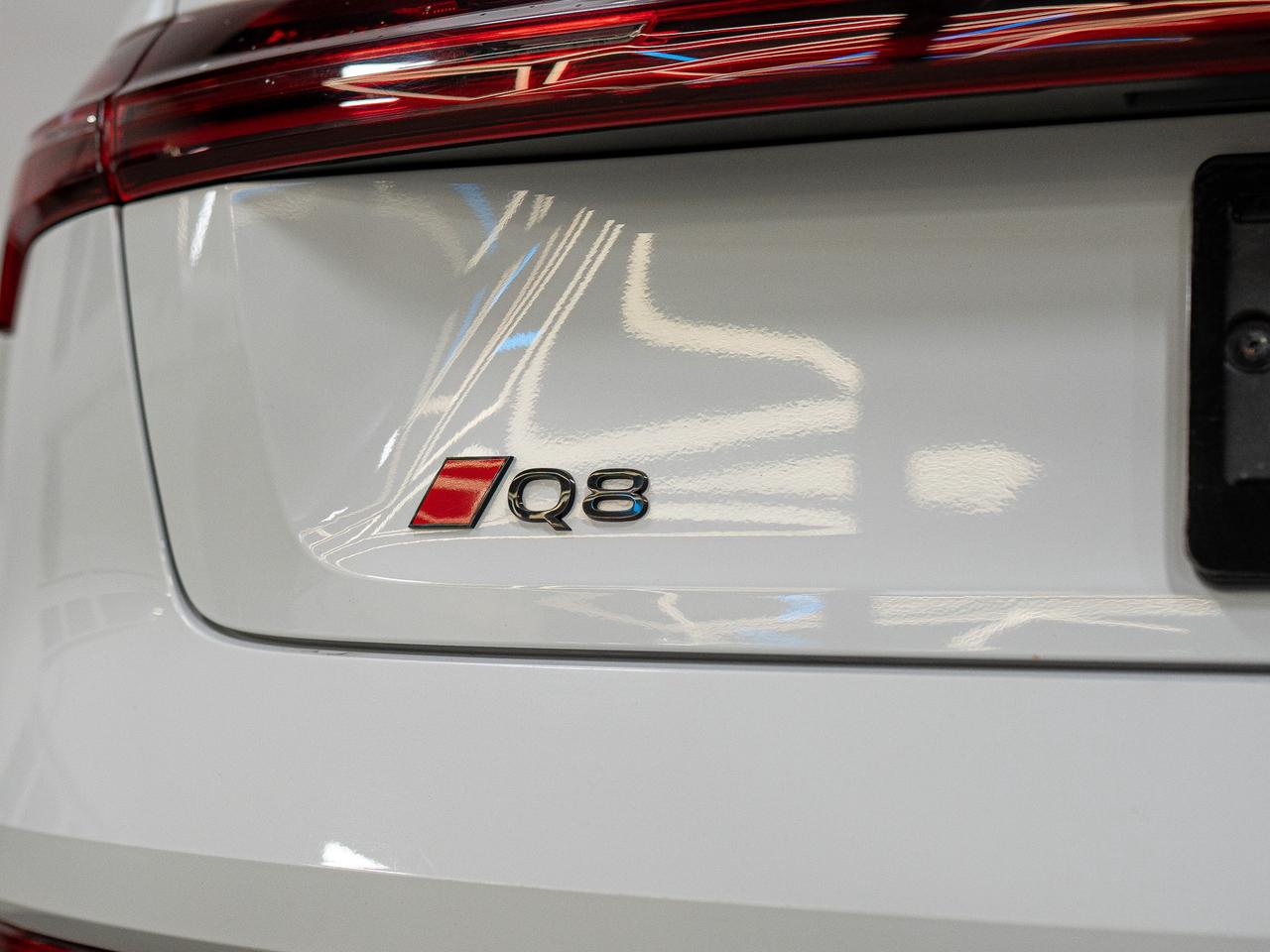 2024 Audi Q8 e-tron Sportback S-LINE | COMPETITION PKG | 21 IN Photo