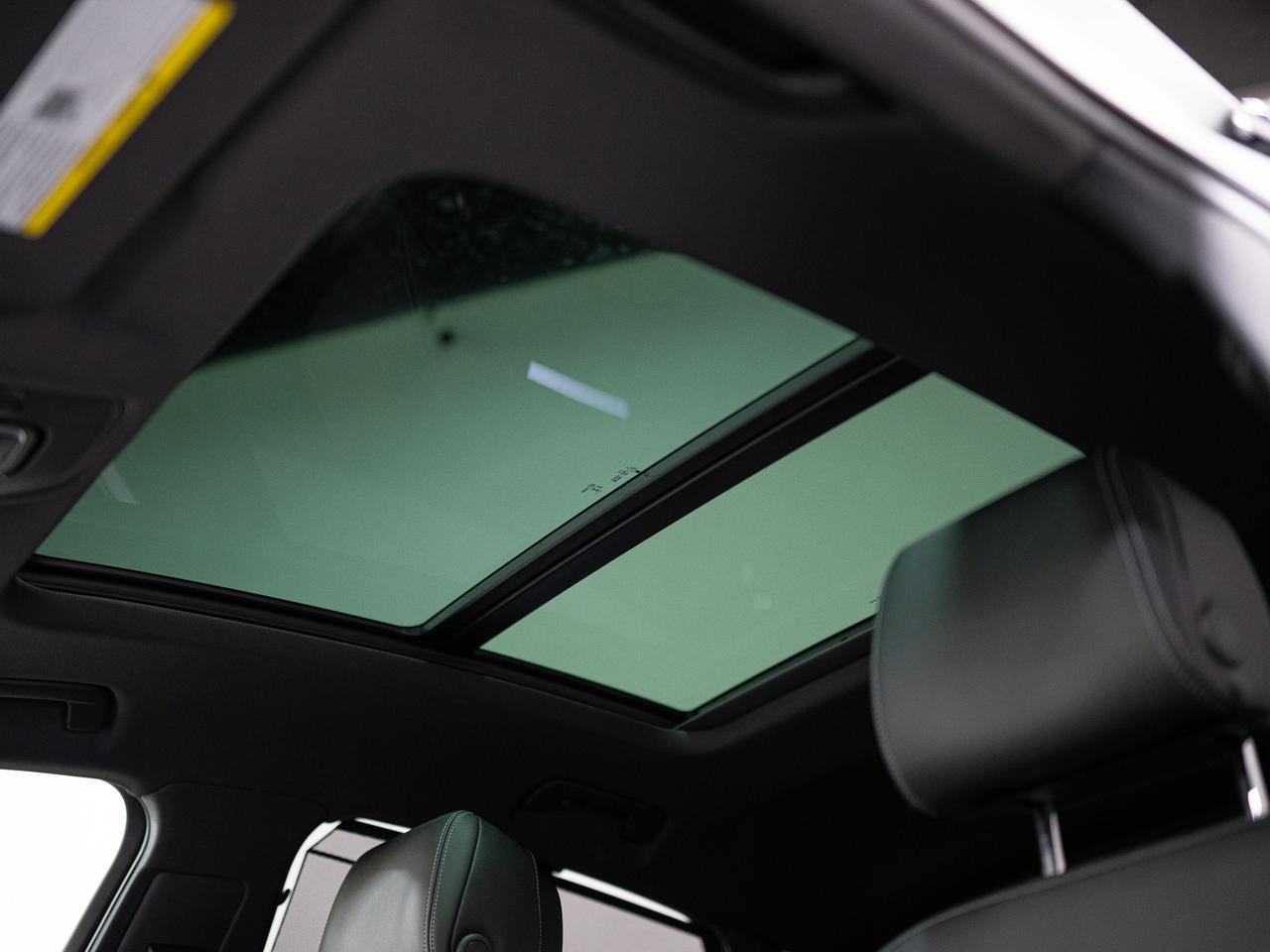 2024 Audi Q8 e-tron Sportback S-LINE | COMPETITION PKG | 21 IN Photo