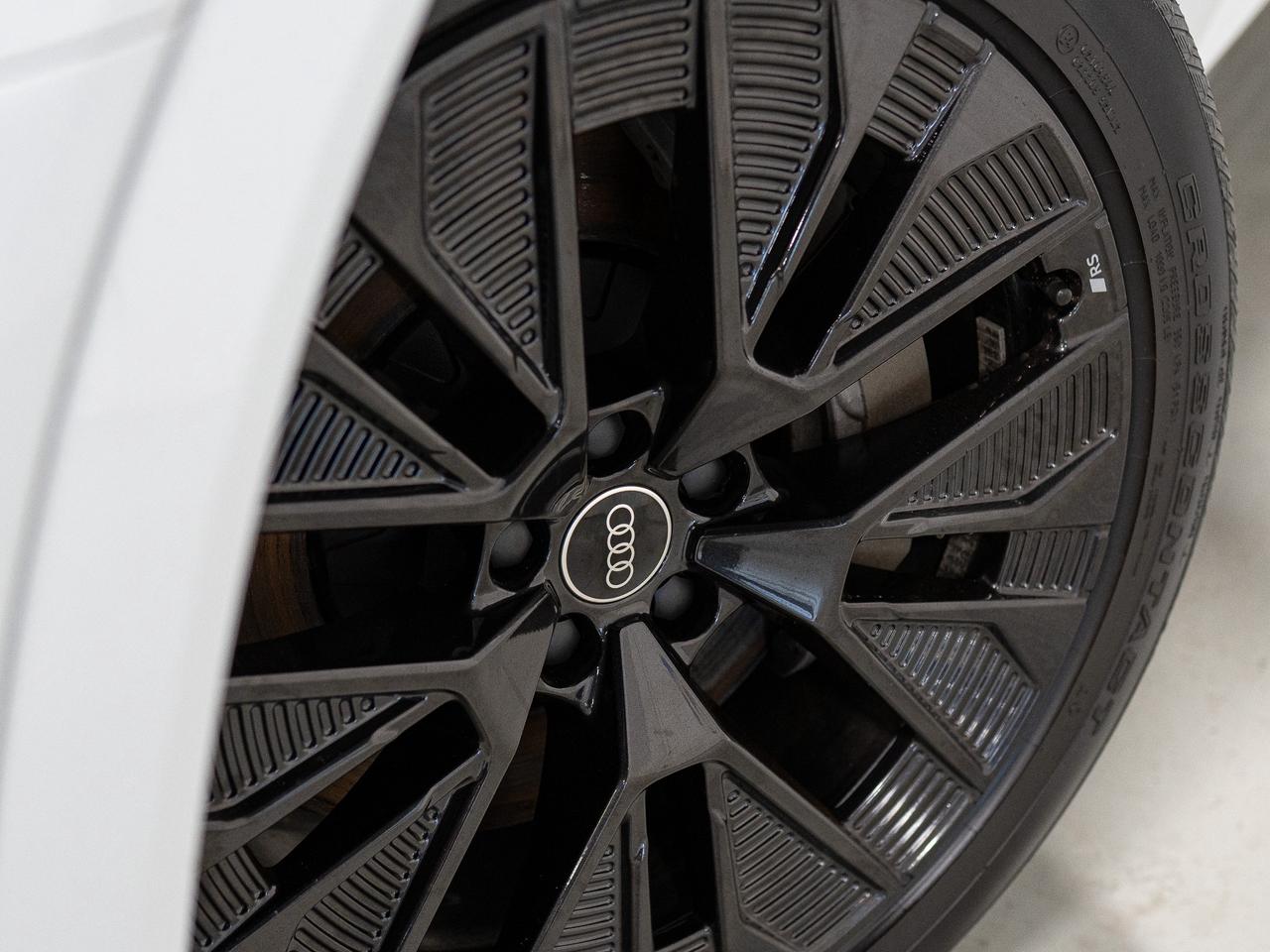 2024 Audi Q8 e-tron Sportback S-LINE | COMPETITION PKG | 21 IN Photo