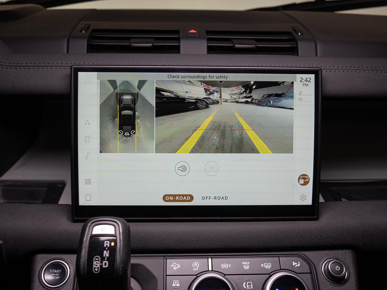 2022 Land Rover Defender 110 | S | P300 | BIG SCREEN | MERIDIAN | 22 IN Photo