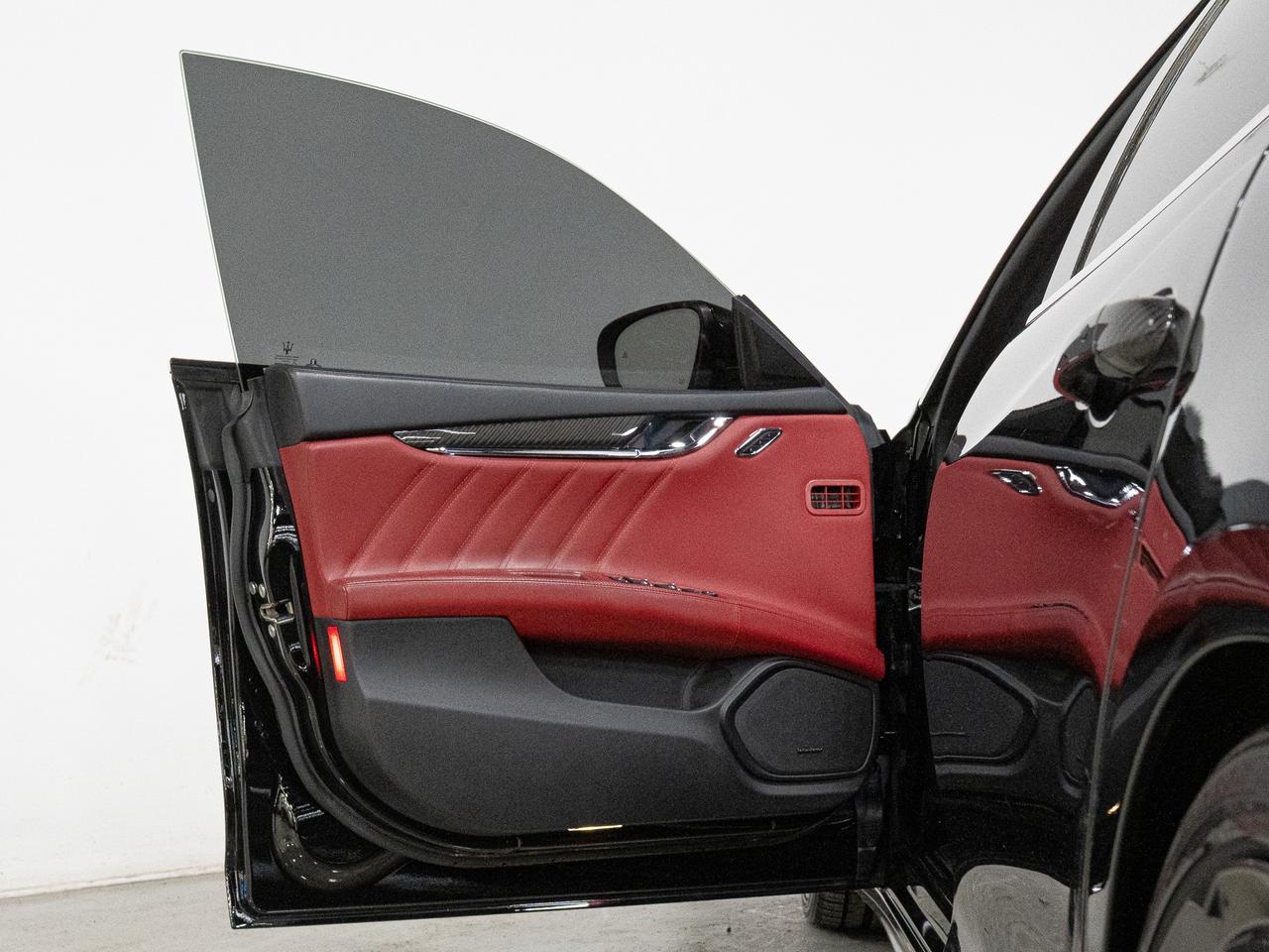 2019 Maserati Quattroporte S Q4 | GRANSPORT | CARBON FIBRE | SUNROOF Photo