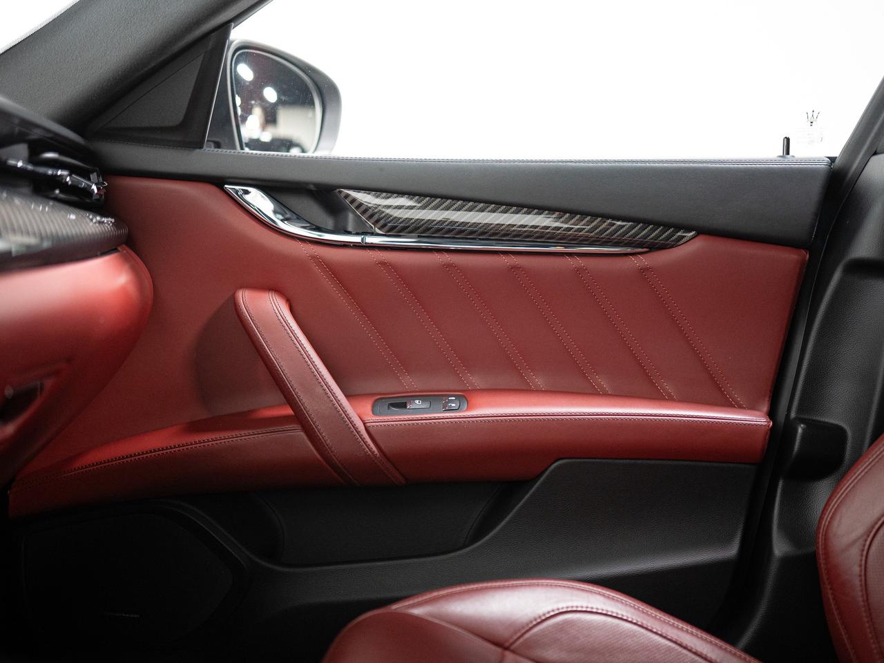 2019 Maserati Quattroporte S Q4 | GRANSPORT | CARBON FIBRE | SUNROOF Photo