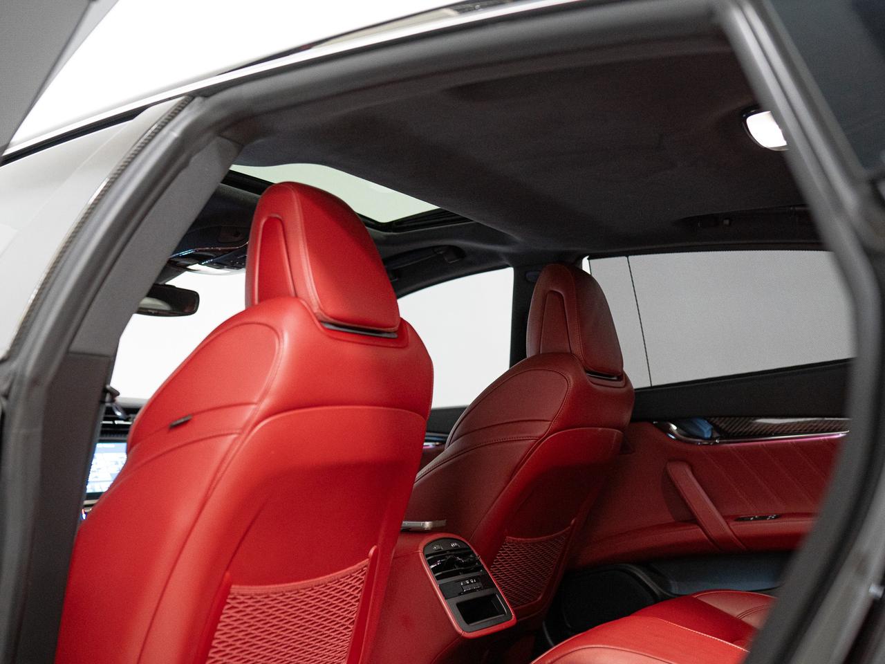 2019 Maserati Quattroporte S Q4 | GRANSPORT | CARBON FIBRE | SUNROOF Photo