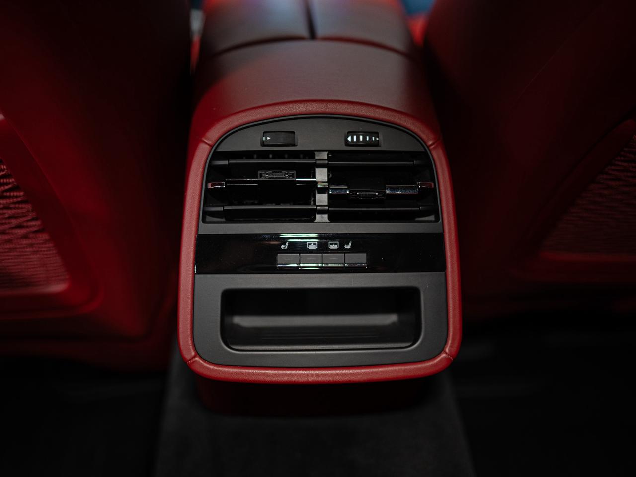 2019 Maserati Quattroporte S Q4 | GRANSPORT | CARBON FIBRE | SUNROOF Photo