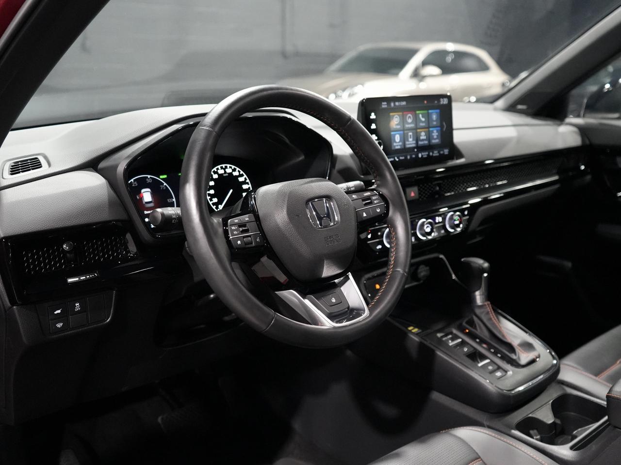 2024 Honda CR-V Hybrid Touring AWD|RADIANT RED|ADAPTIVE CRUISE|1 OWNER Photo