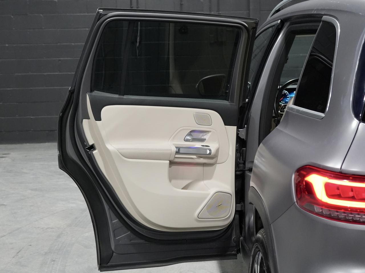 2023 Mercedes-Benz EQB EQB 350 4MATIC SUV Photo