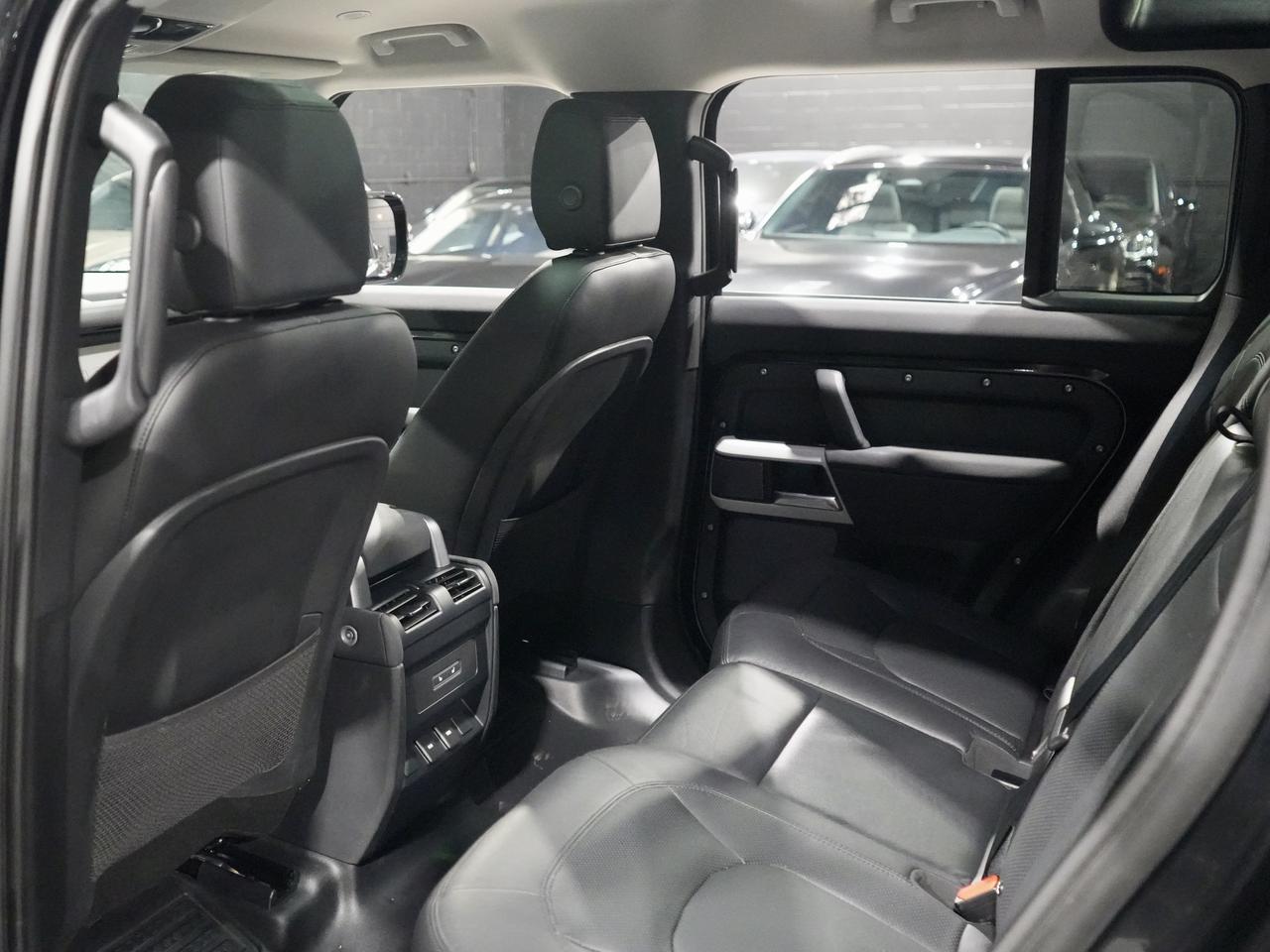 2023 Land Rover Defender 110 S AWD|1 OWNER| PANO|360CAM|MERIDIAN|CARPLAY Photo