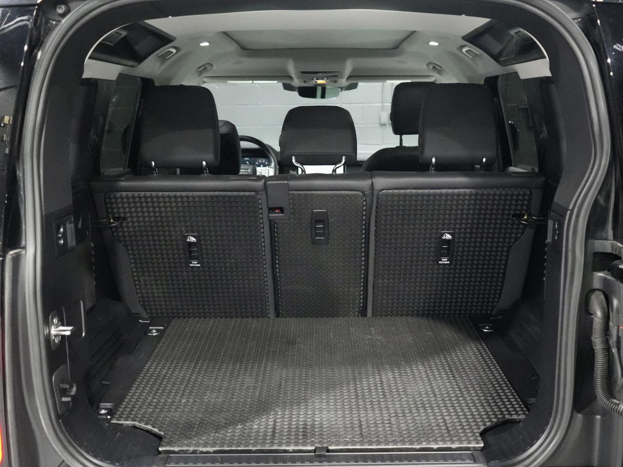 2023 Land Rover Defender 110 S AWD|1 OWNER| PANO|360CAM|MERIDIAN|CARPLAY Photo