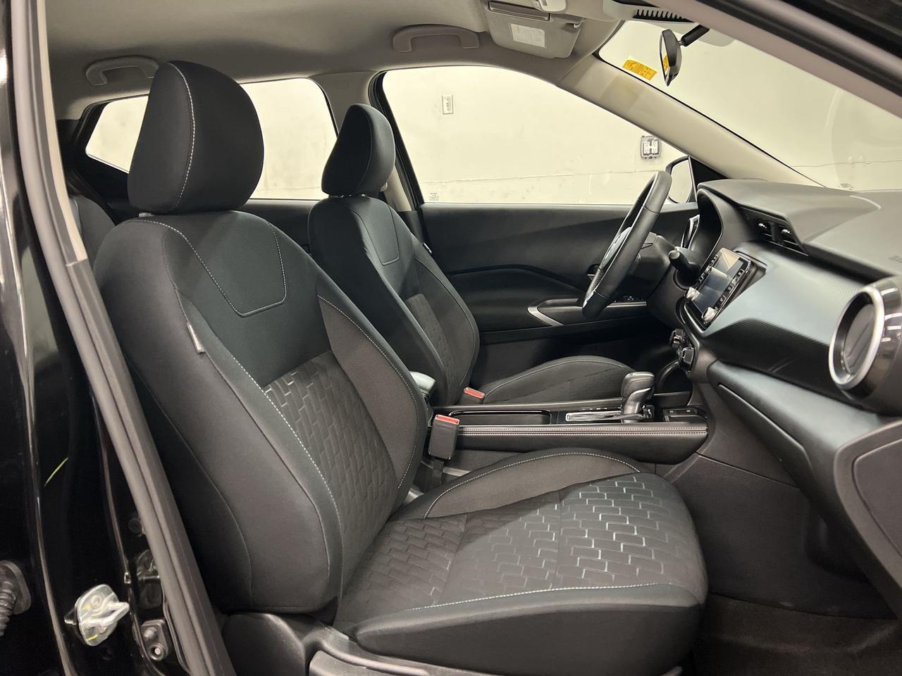 2024 Nissan Kicks SV | HTD SEATS/STEERING | CARPLAY | REMOTE START Photo