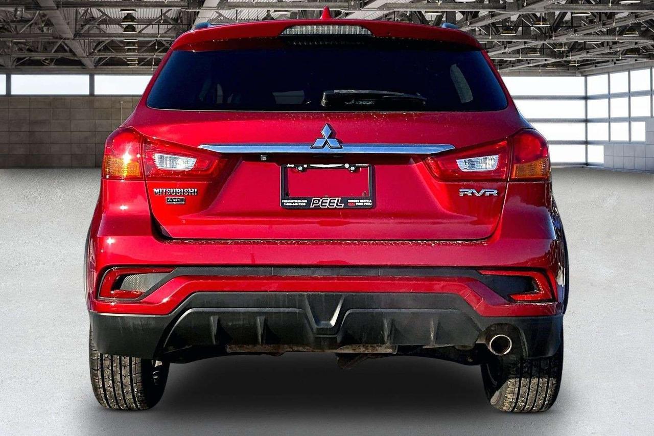 2019 Mitsubishi RVR GT Premium | Heated Leather | Panoroof | AWD Photo