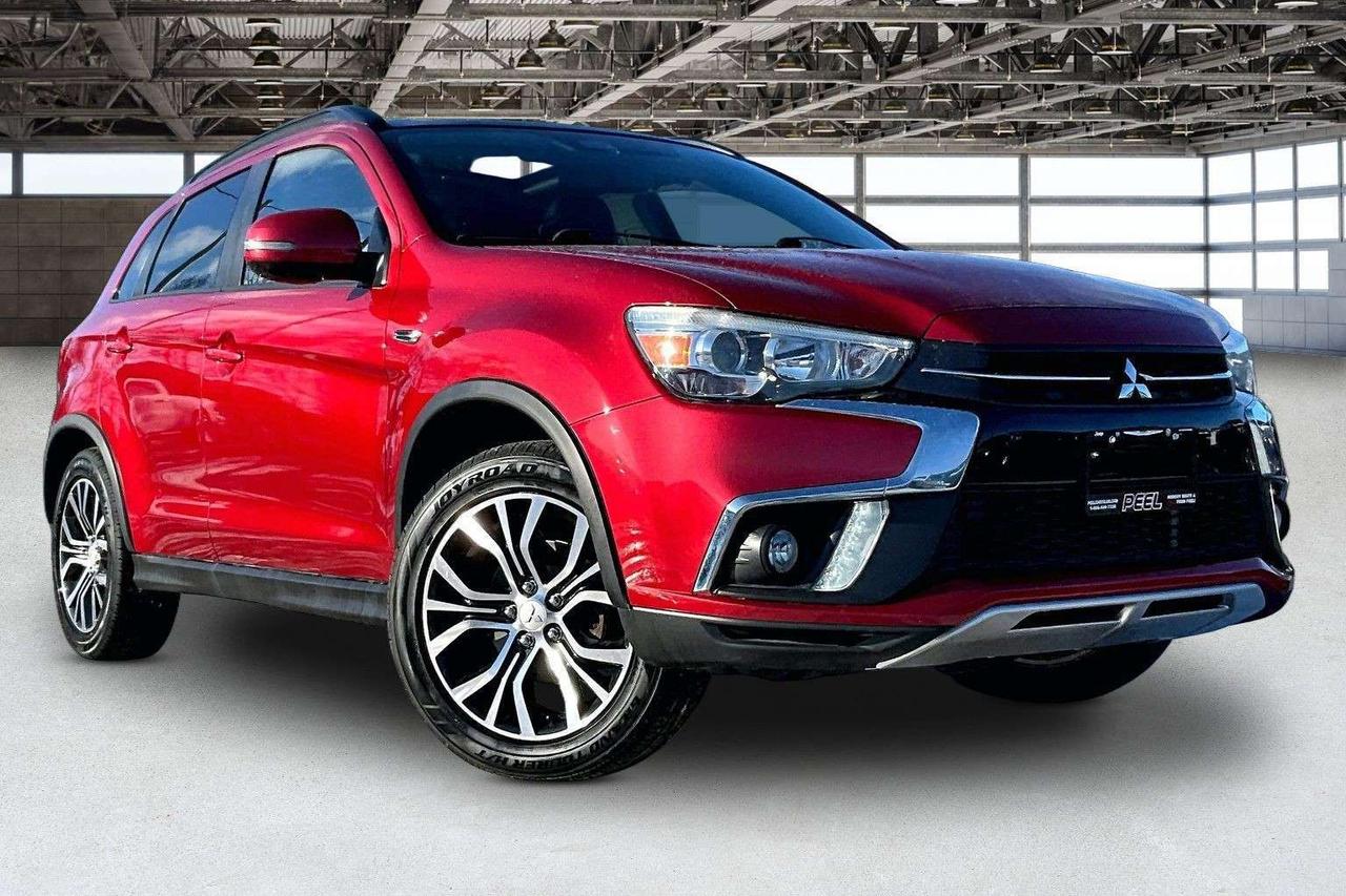 2019 Mitsubishi RVR GT Premium | Heated Leather | Panoroof | AWD Photo