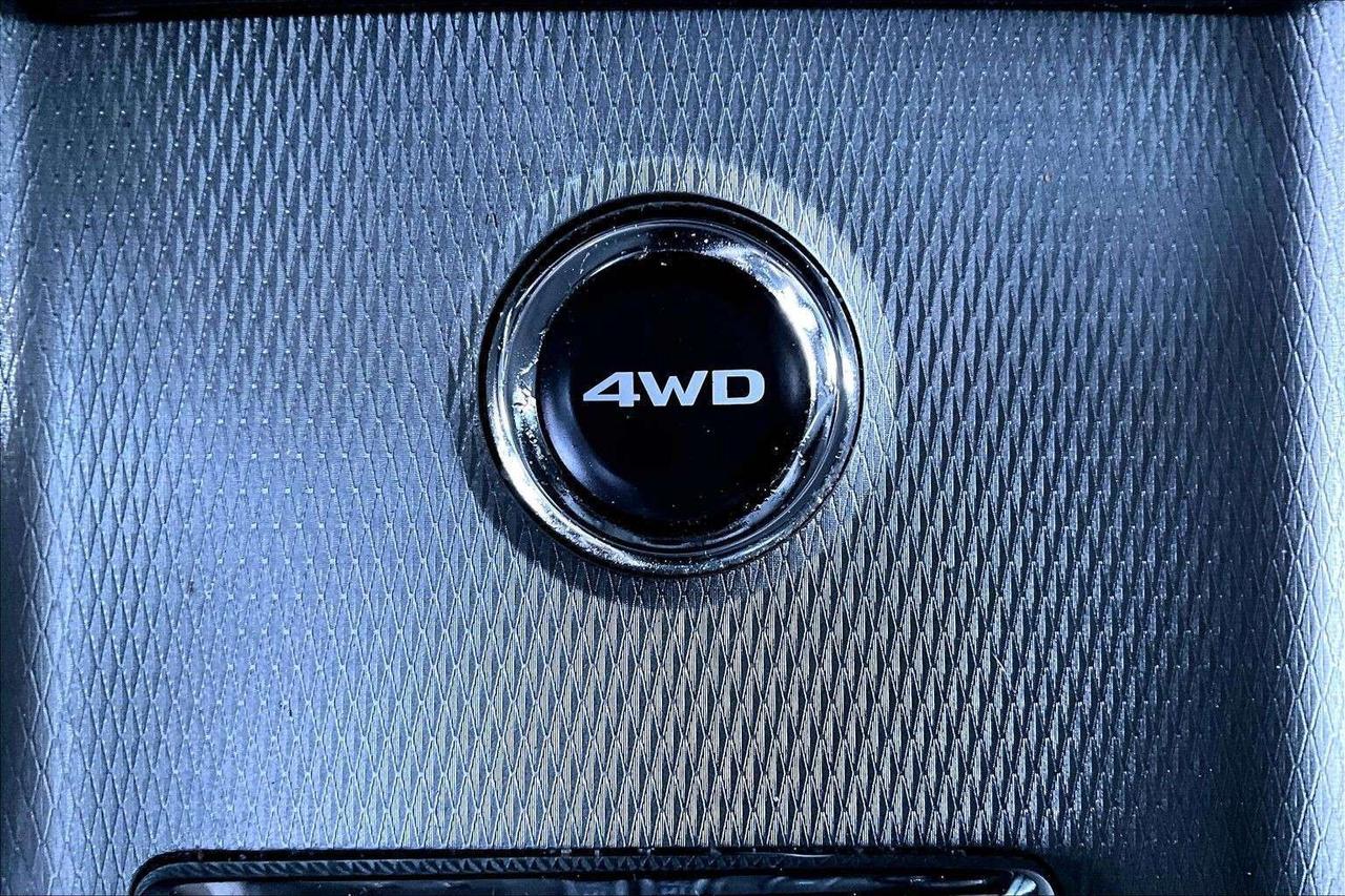 2019 Mitsubishi RVR GT Premium | Heated Leather | Panoroof | AWD Photo