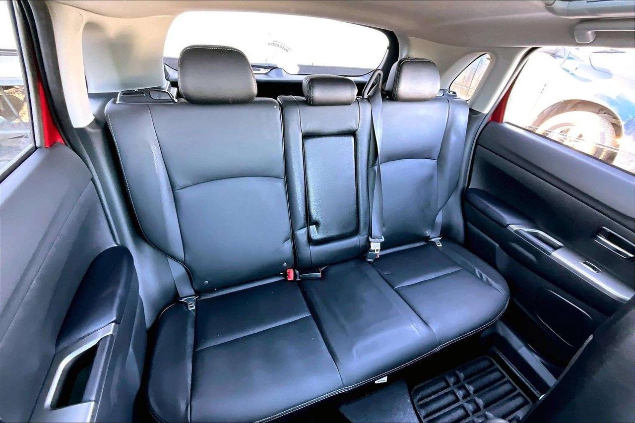 2019 Mitsubishi RVR GT Premium | Heated Leather | Panoroof | AWD Photo