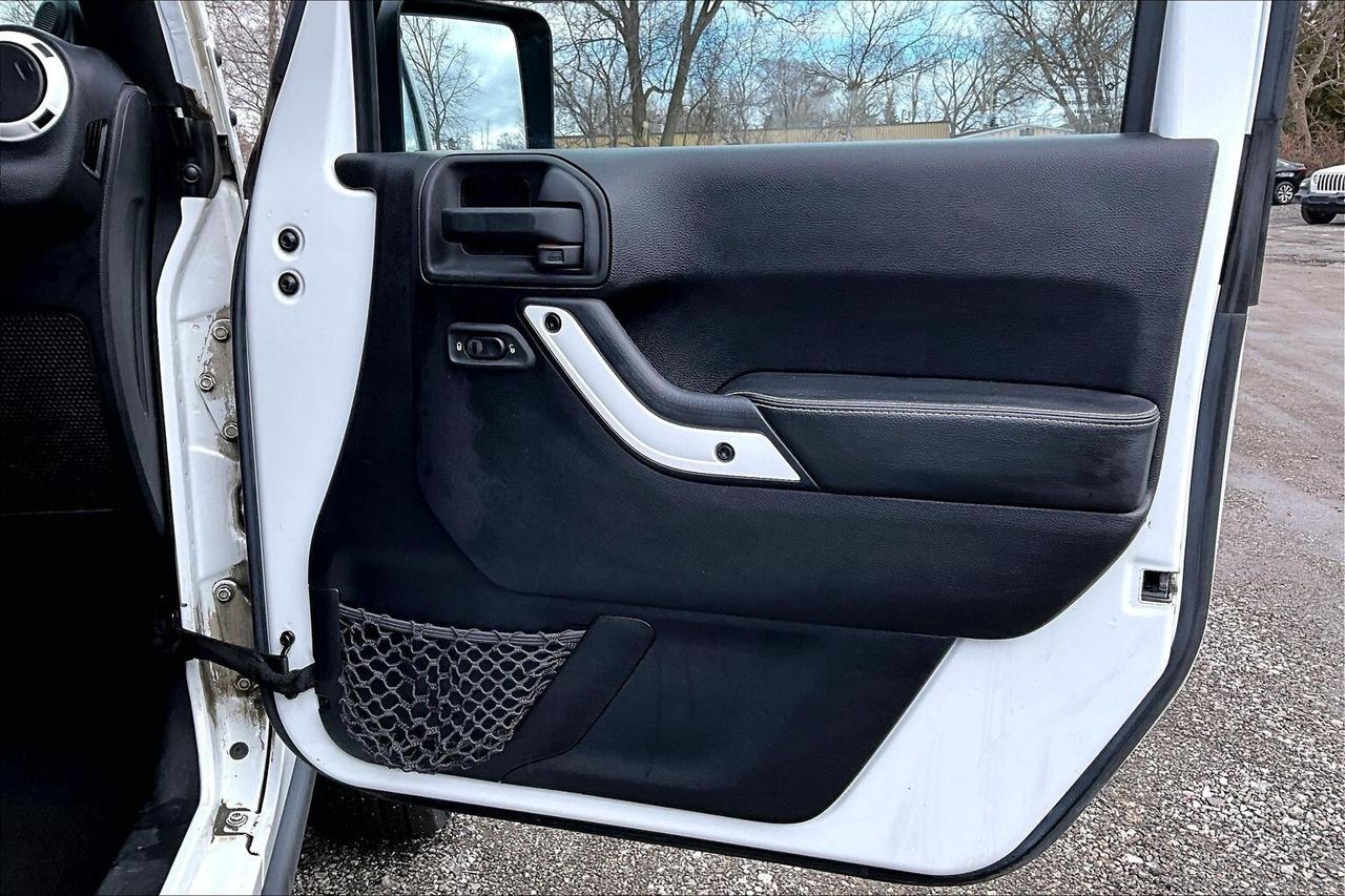 2014 Jeep Wrangler Unlimited Polar Edition | Heated Leather | AS IS | 4X4 Photo