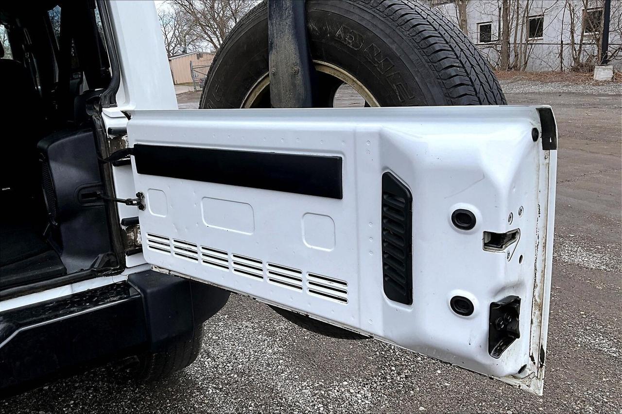 2014 Jeep Wrangler Unlimited Polar Edition | Heated Leather | AS IS | 4X4 Photo