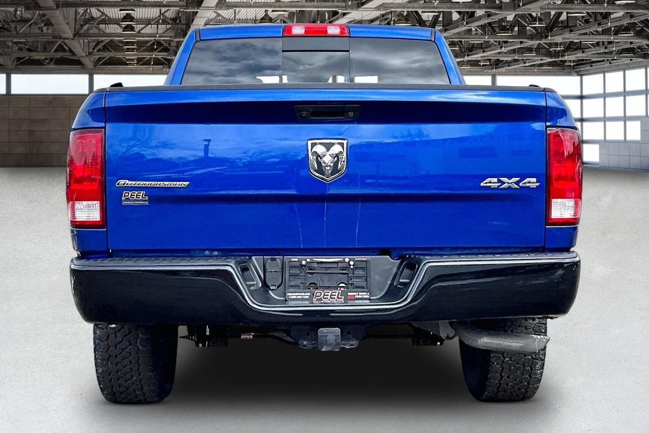 2017 RAM 1500 Outdoorsman Crew | Alpine Nav | Liner Cover | 4X4 Photo3