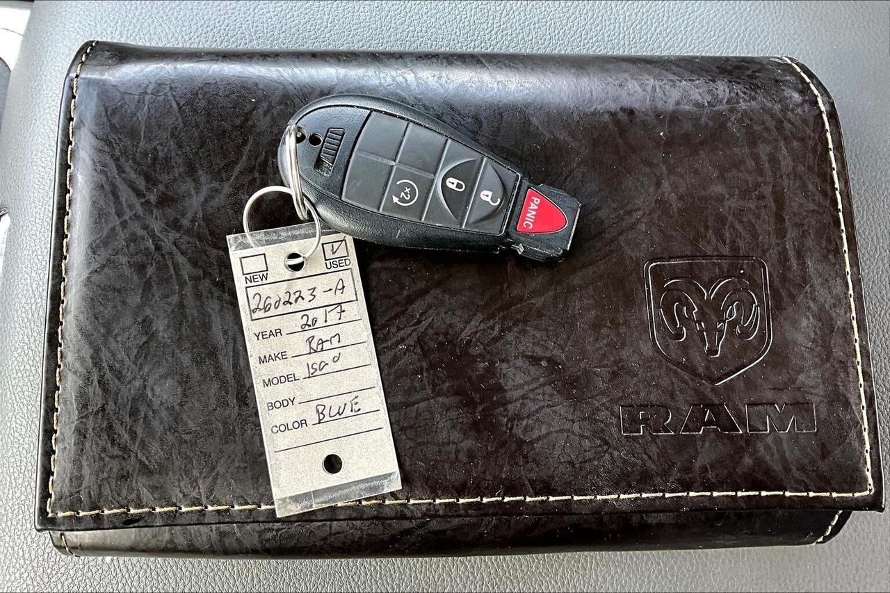 2017 RAM 1500 Outdoorsman Crew | Alpine Nav | Liner Cover | 4X4 Photo