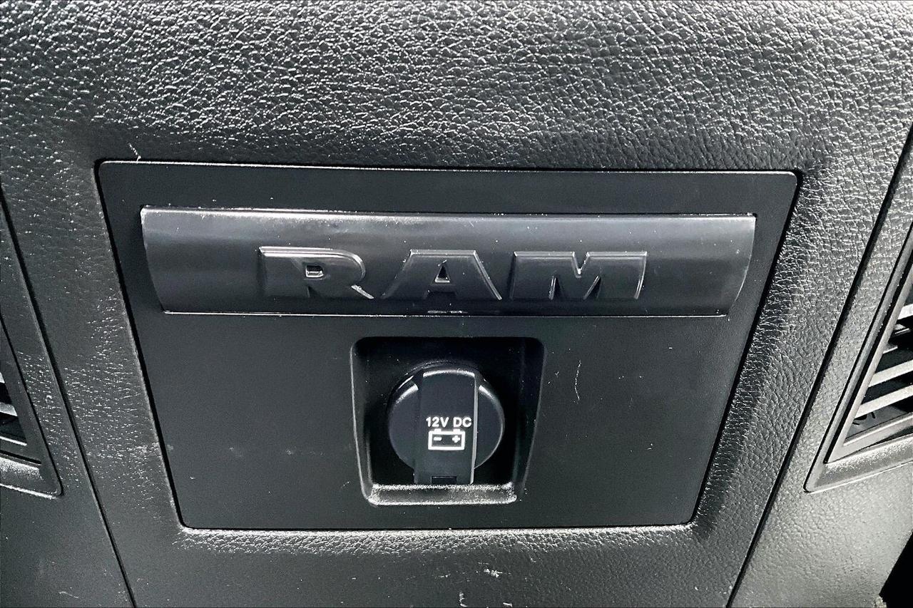 2017 RAM 1500 Outdoorsman Crew | Alpine Nav | Liner Cover | 4X4 Photo