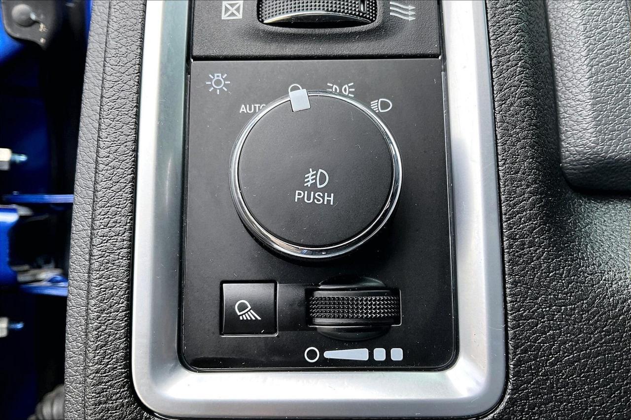 2017 RAM 1500 Outdoorsman Crew | Alpine Nav | Liner Cover | 4X4 Photo