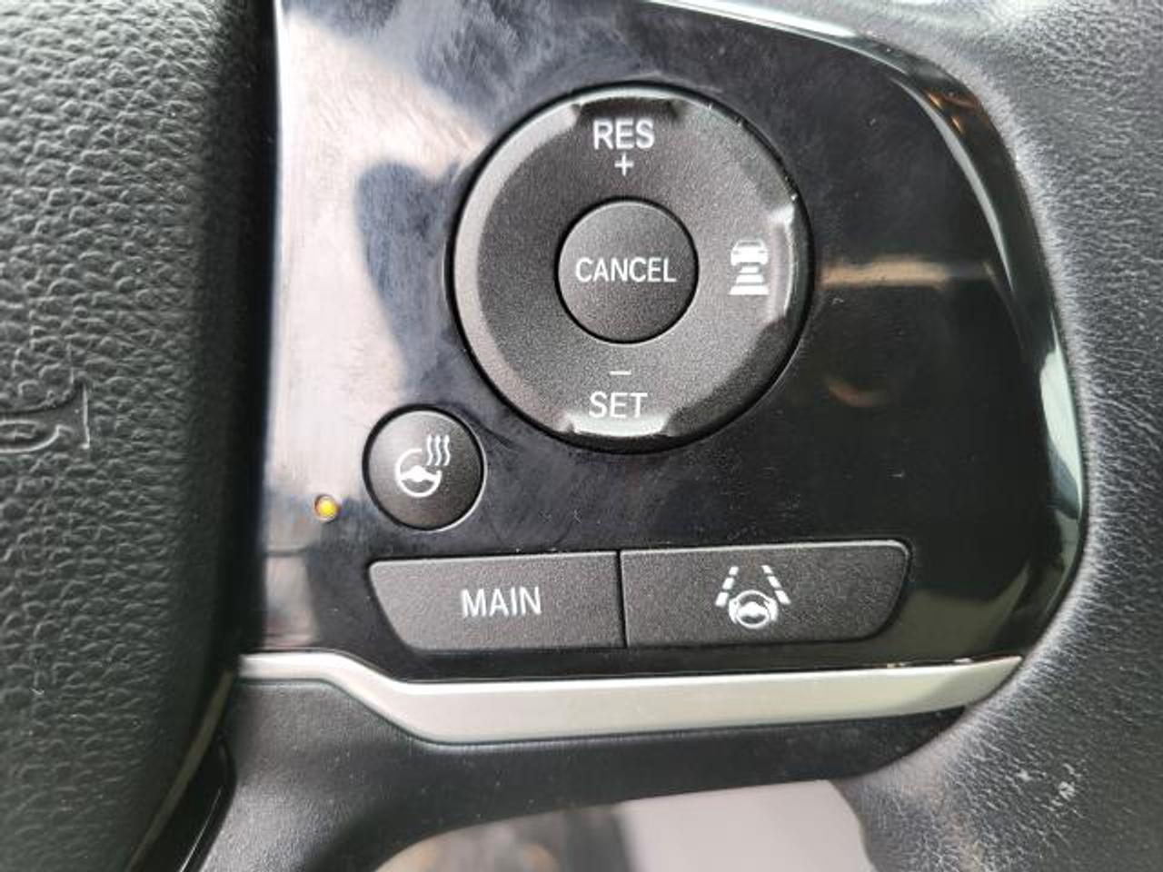 2018 Honda Odyssey Touring Photo