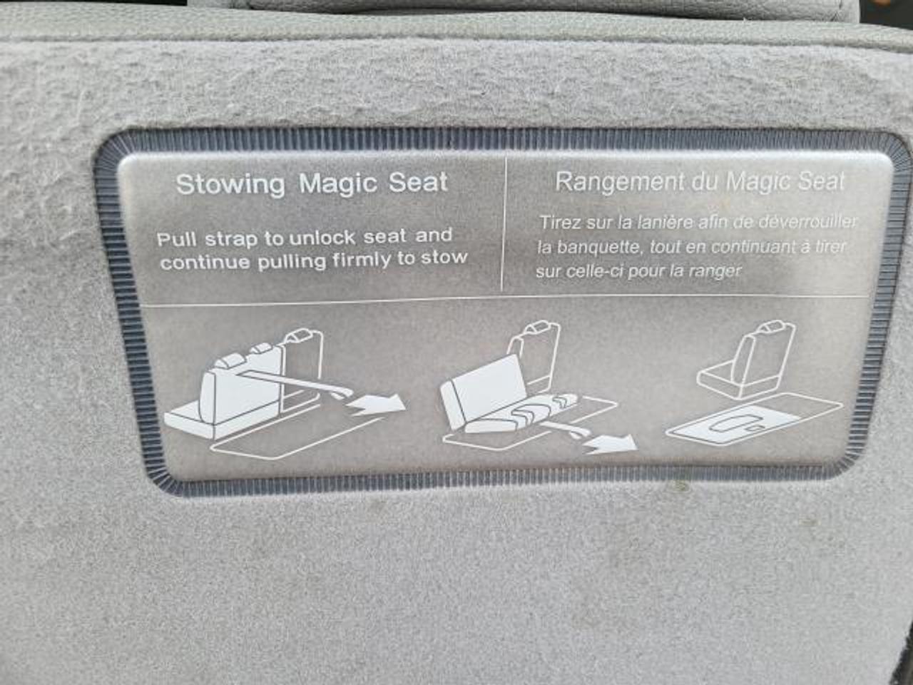 2018 Honda Odyssey Touring Photo