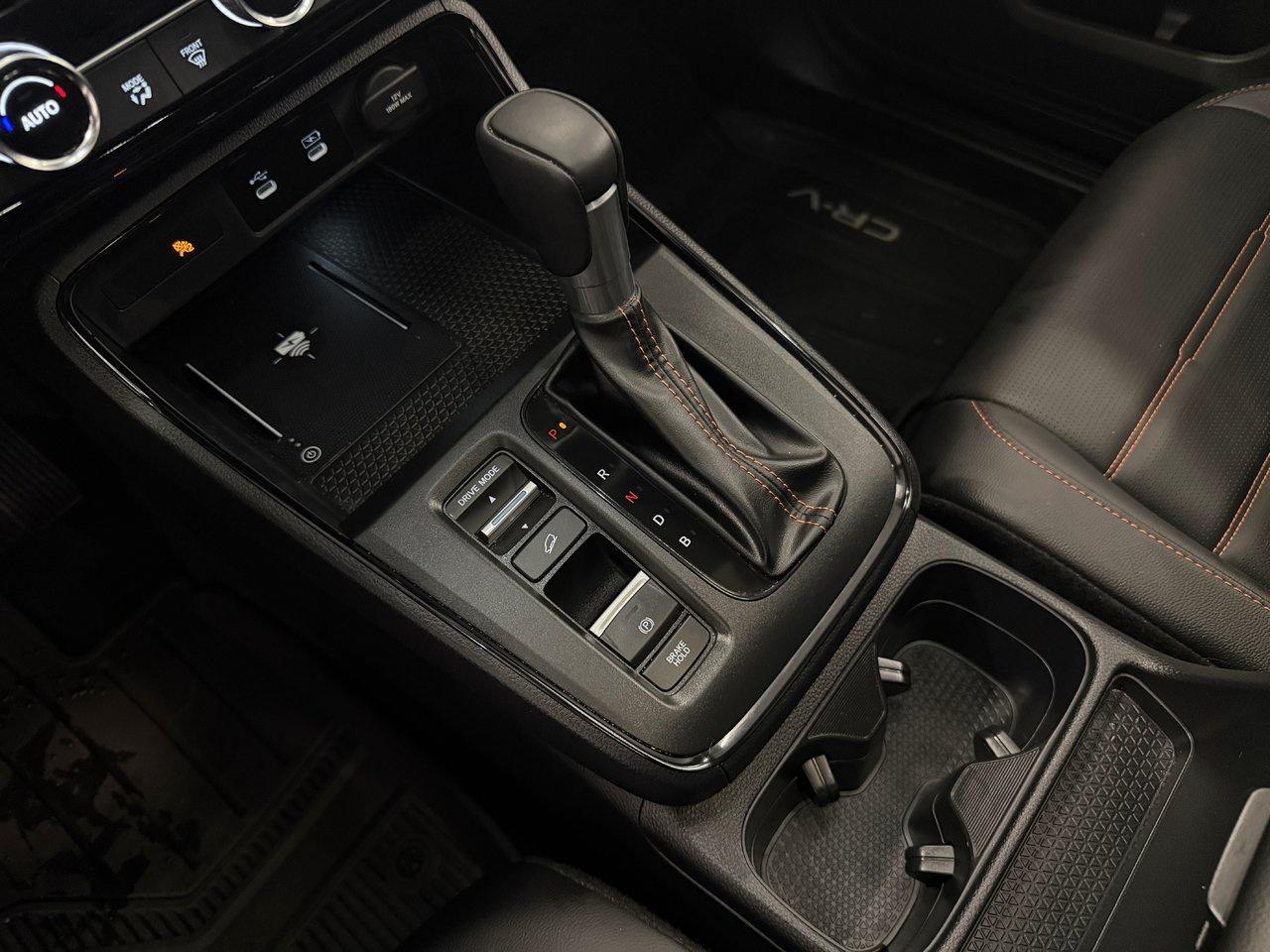 2026 Honda CR-V Hybrid Touring Photo