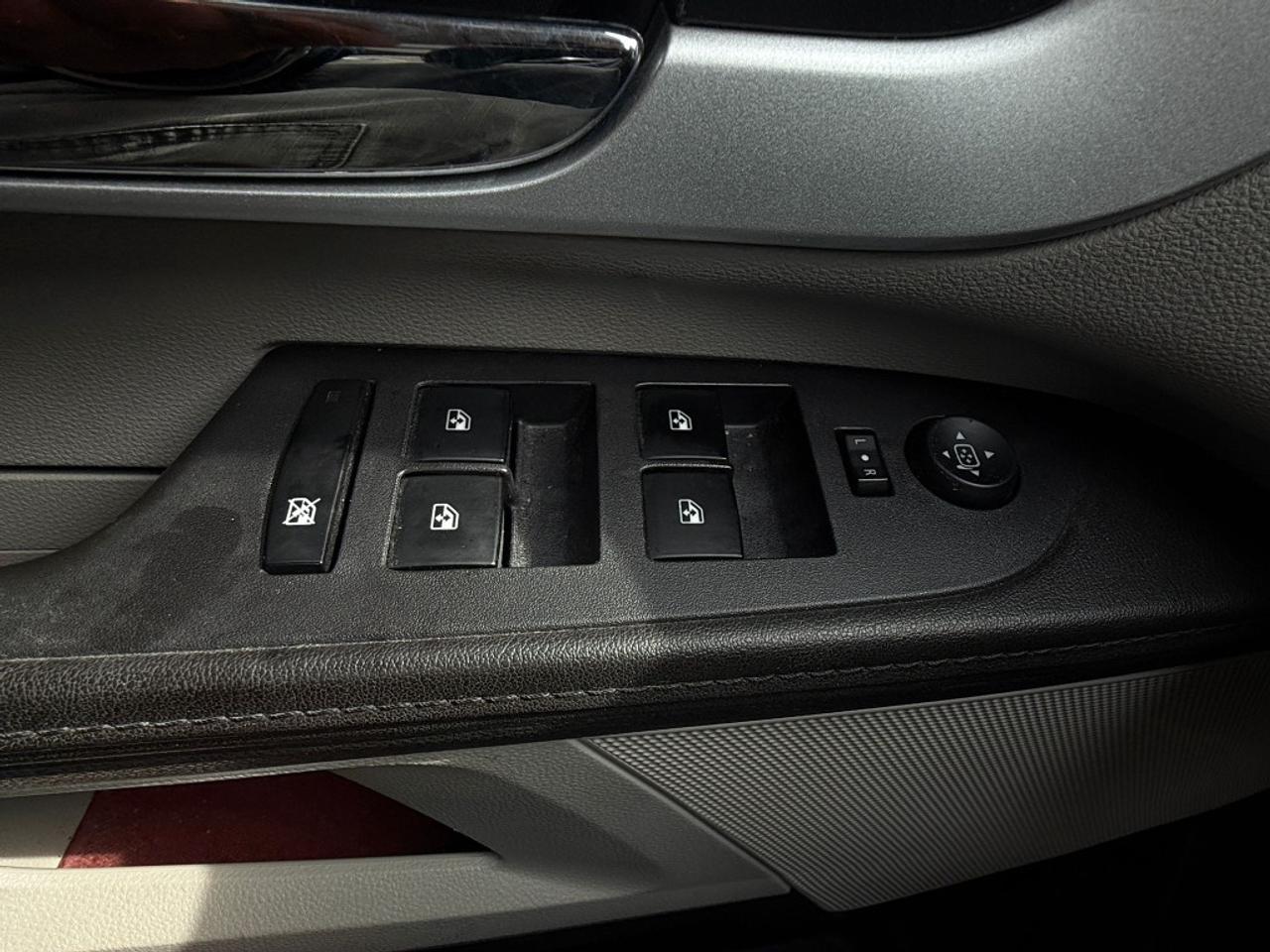 2011 Chevrolet Equinox LS All-wheel Drive Sport Utility Automatic Photo