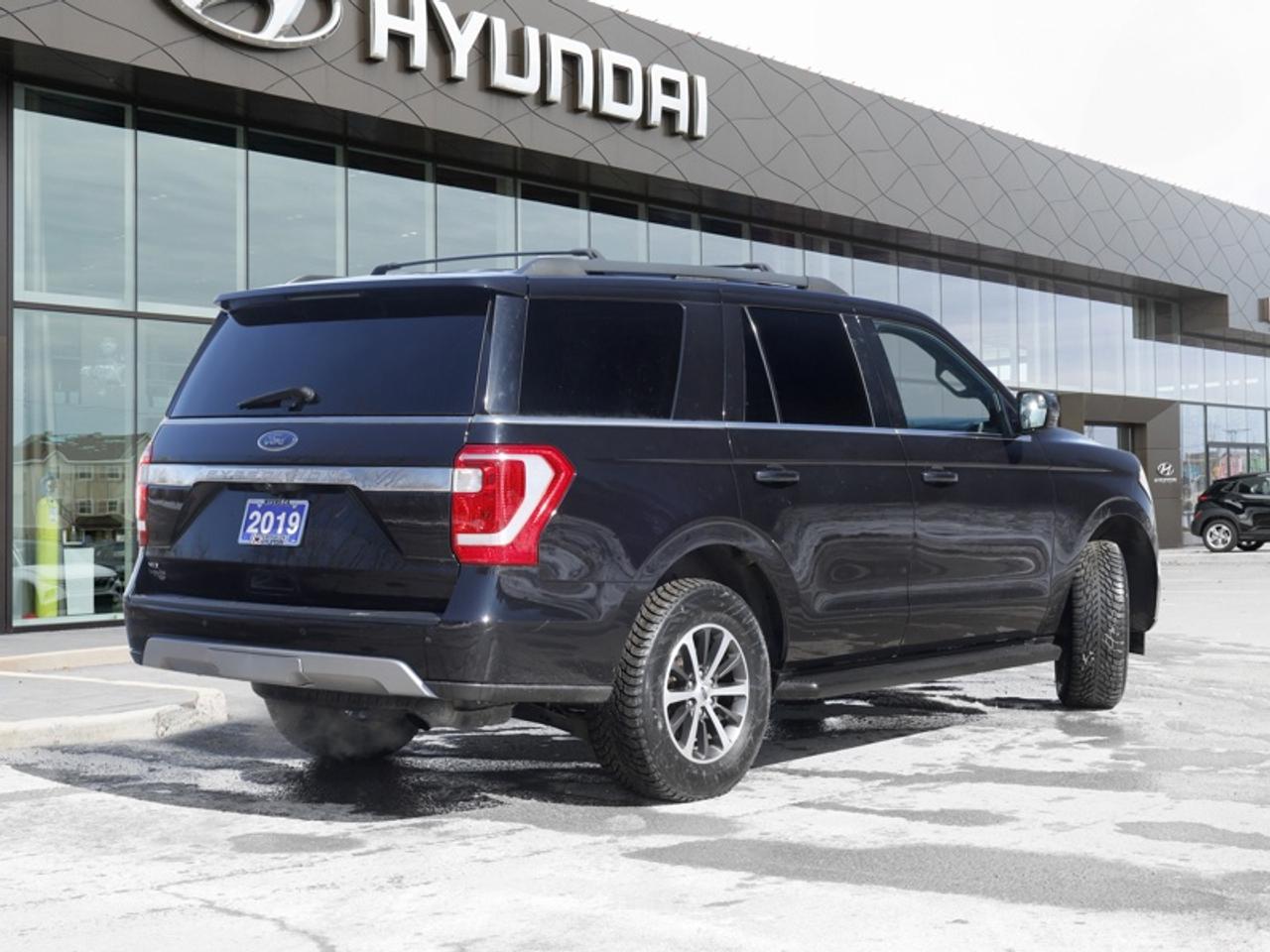 2019 Ford Expedition XLT  - Apple CarPlay -  Android Auto - $367 B/W Photo2