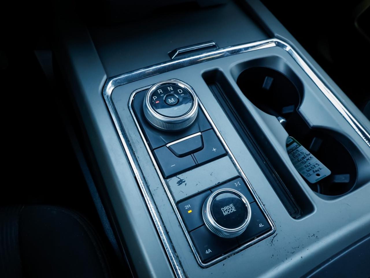 2019 Ford Expedition XLT  - Apple CarPlay -  Android Auto - $367 B/W Photo