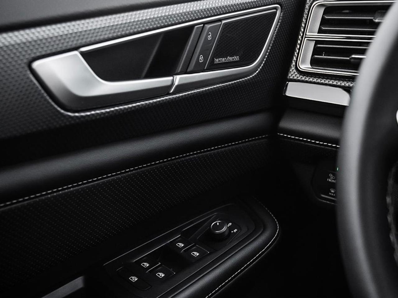 2026 Volkswagen Atlas Cross Sport Highline  - Sunroof Photo