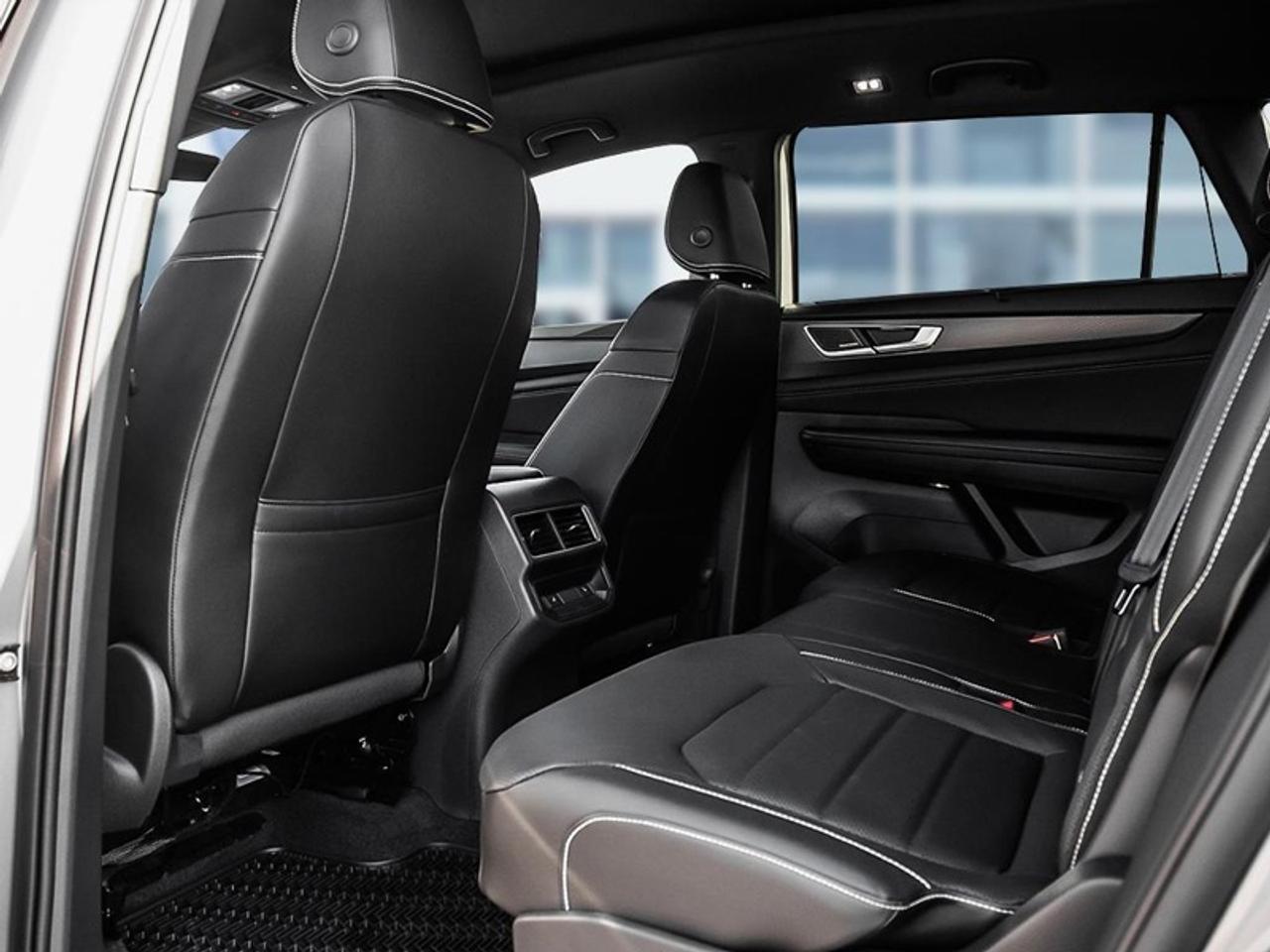 2026 Volkswagen Atlas Cross Sport Highline  - Sunroof Photo