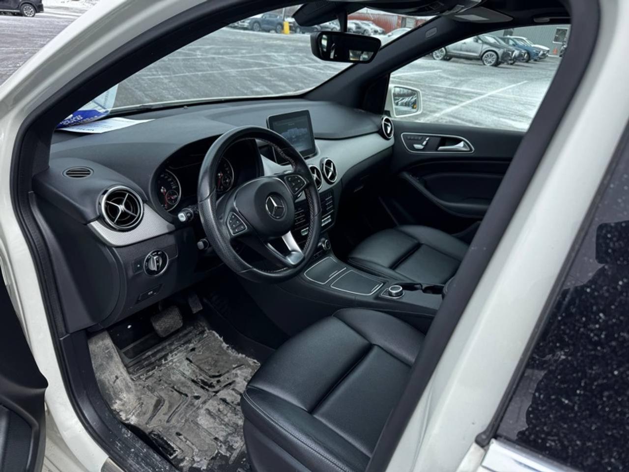 2019 Mercedes-Benz B-Class B 250 4MATIC Sports Tourer  B-CLASS B250 4MATIC Photo