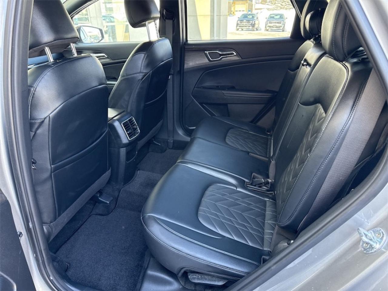 2023 Kia Sportage X-Line  Heated Steering Wheel - $210 B/W Photo