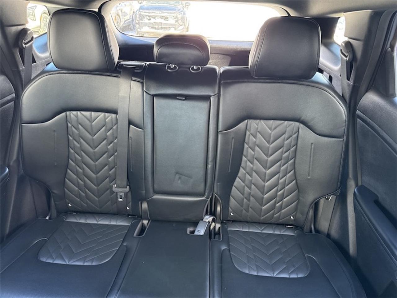 2023 Kia Sportage X-Line  Heated Steering Wheel - $210 B/W Photo