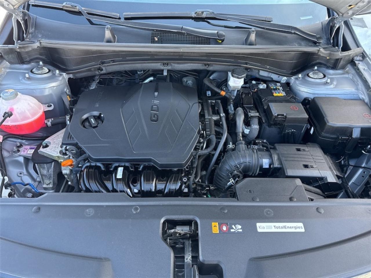 2023 Kia Sportage X-Line  Heated Steering Wheel - $210 B/W Photo