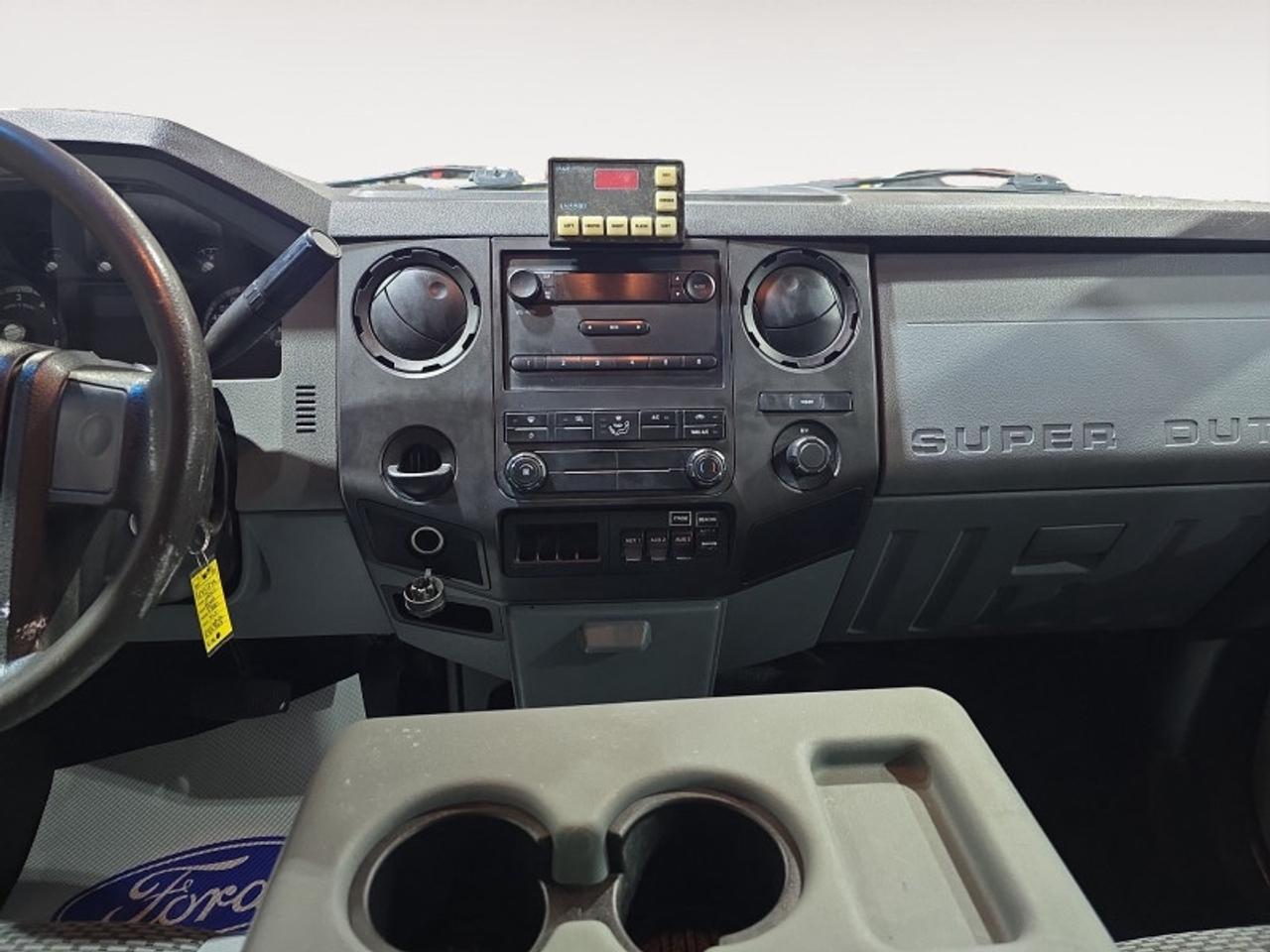13761352