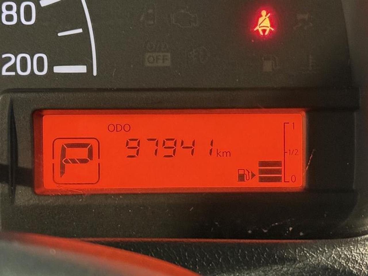 13761388