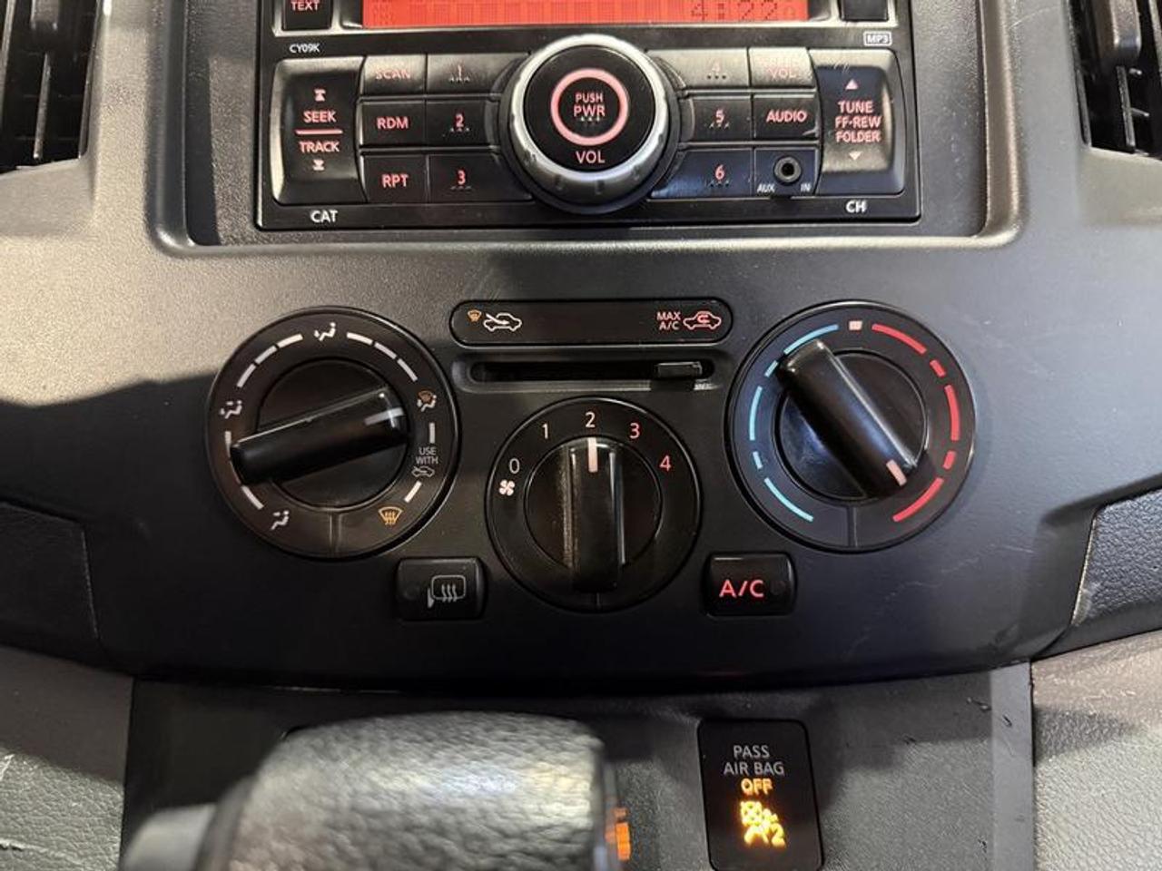 13761388