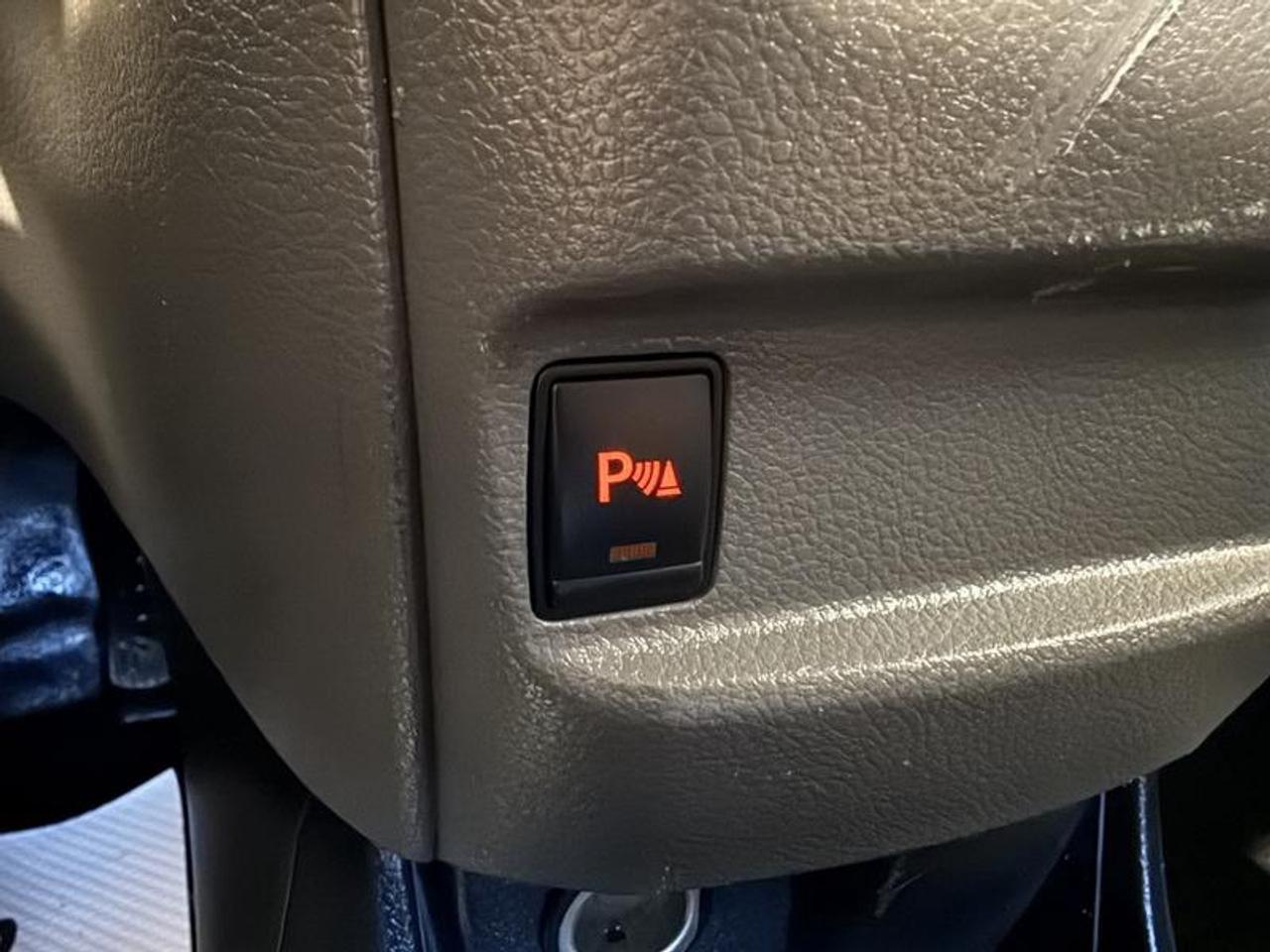 13761388