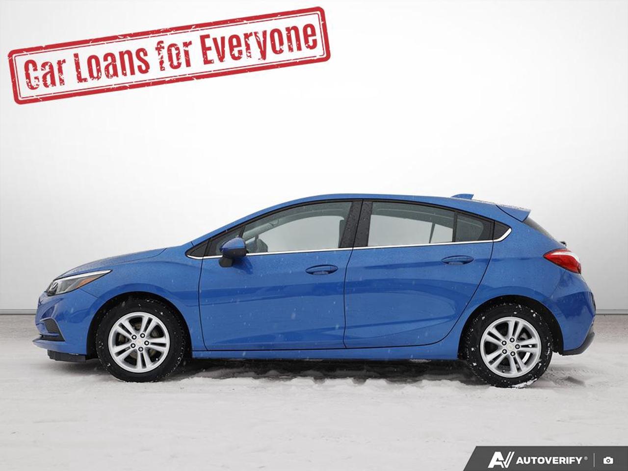 2017 Chevrolet Cruze LT Photo2