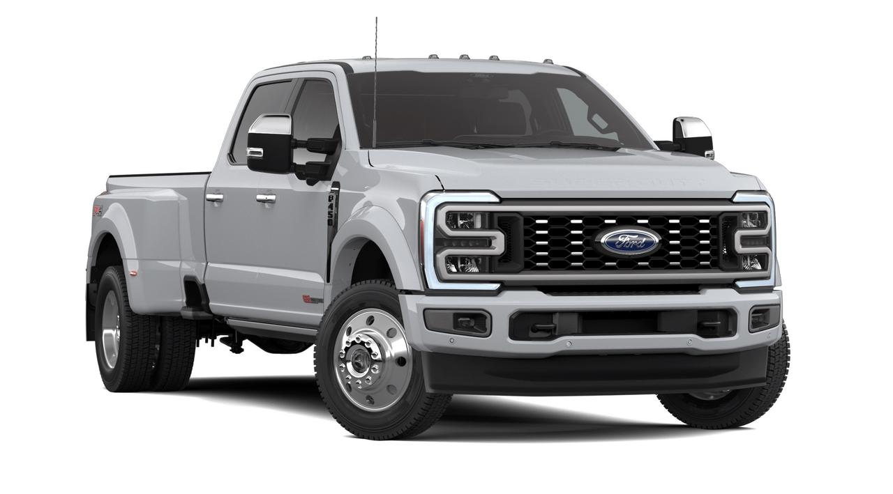 2026 Ford SUPERDUTY F-450® Platinum® Photo3