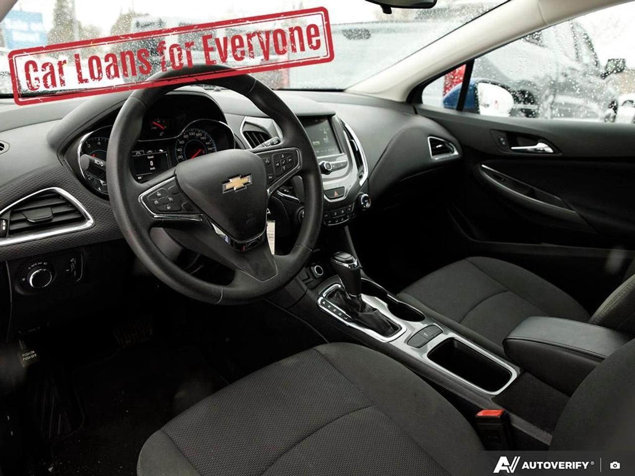 2017 Chevrolet Cruze LT Photo