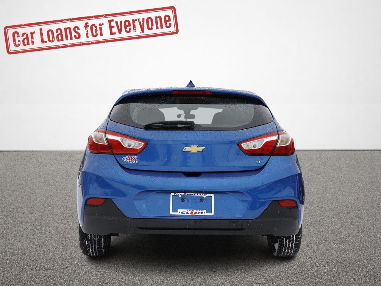2017 Chevrolet Cruze LT Photo4