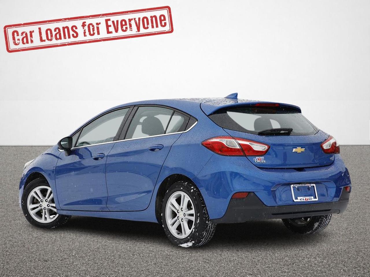 2017 Chevrolet Cruze LT Photo3