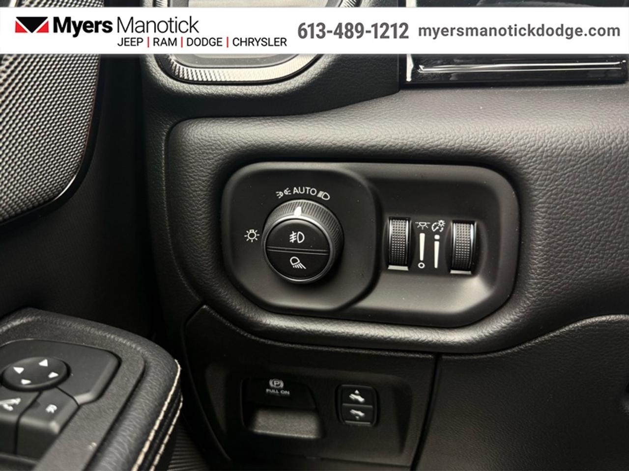 13761664